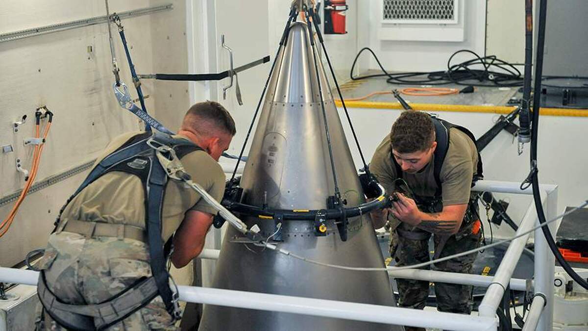 پسکوف در مورد اظهارات روبیو در مورد از سرگیری آزمایش‌های هسته‌ای آمریکا اظهار نظر کرد.