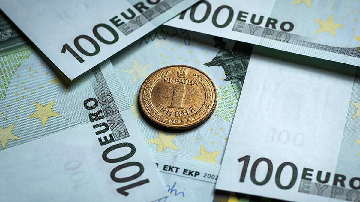 زلنسکی اظهار داشت که بقای اوکراین به بودجه اتحادیه اروپا بستگی دارد.