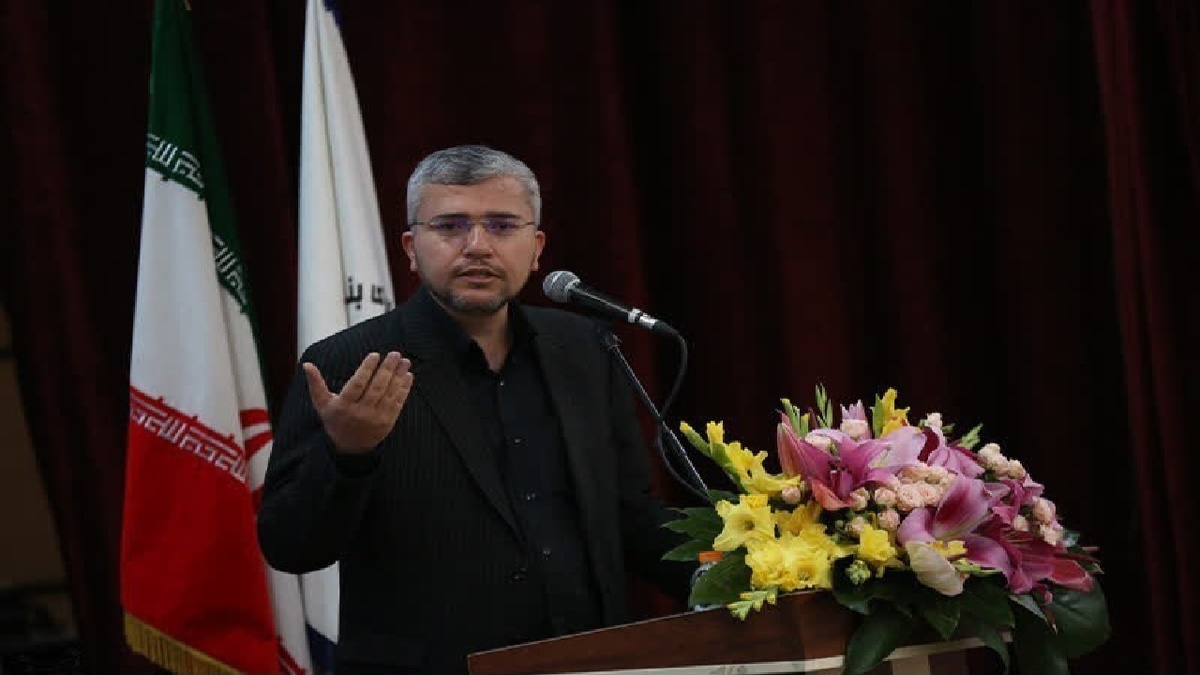 انتقاد سخنگوی کمیسیون امنیت ملی مجلس از سیاست‌های صادراتی دولت