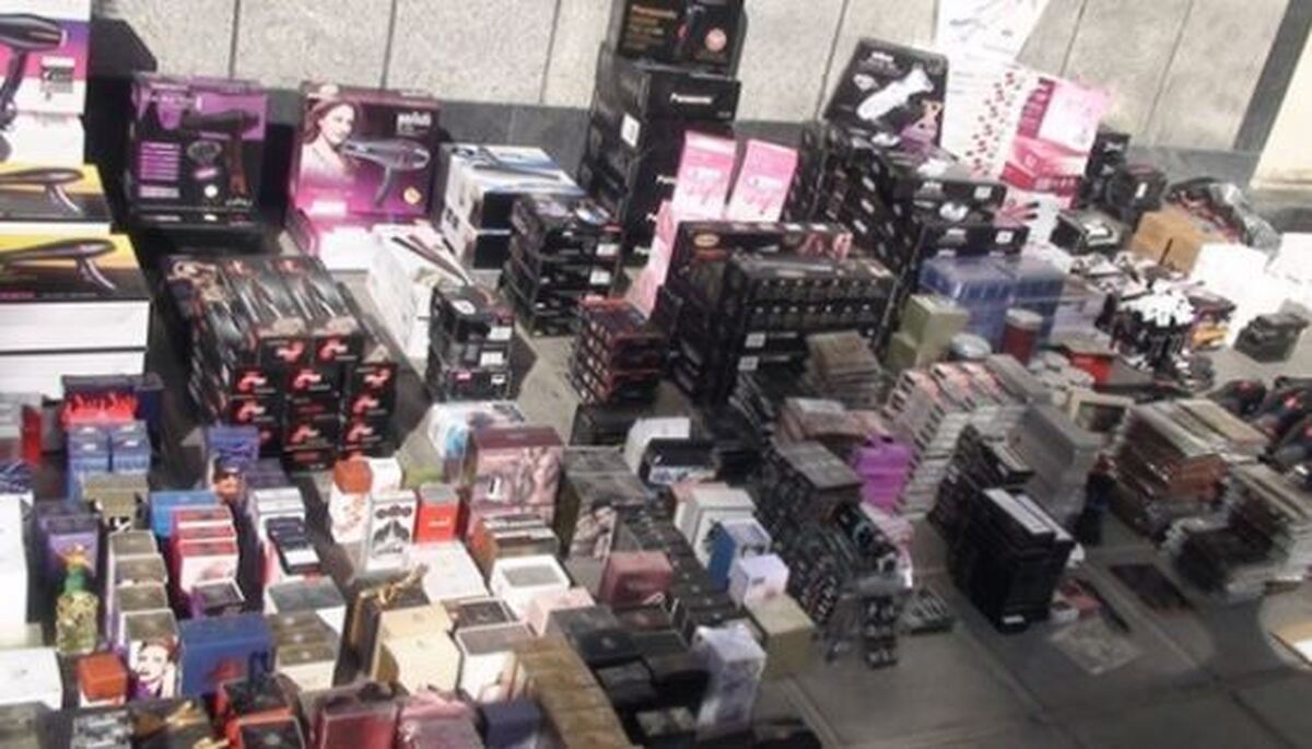 لوازم آرایشی و بهداشتی قاچاق در همدان توسط پلیس کشف شد