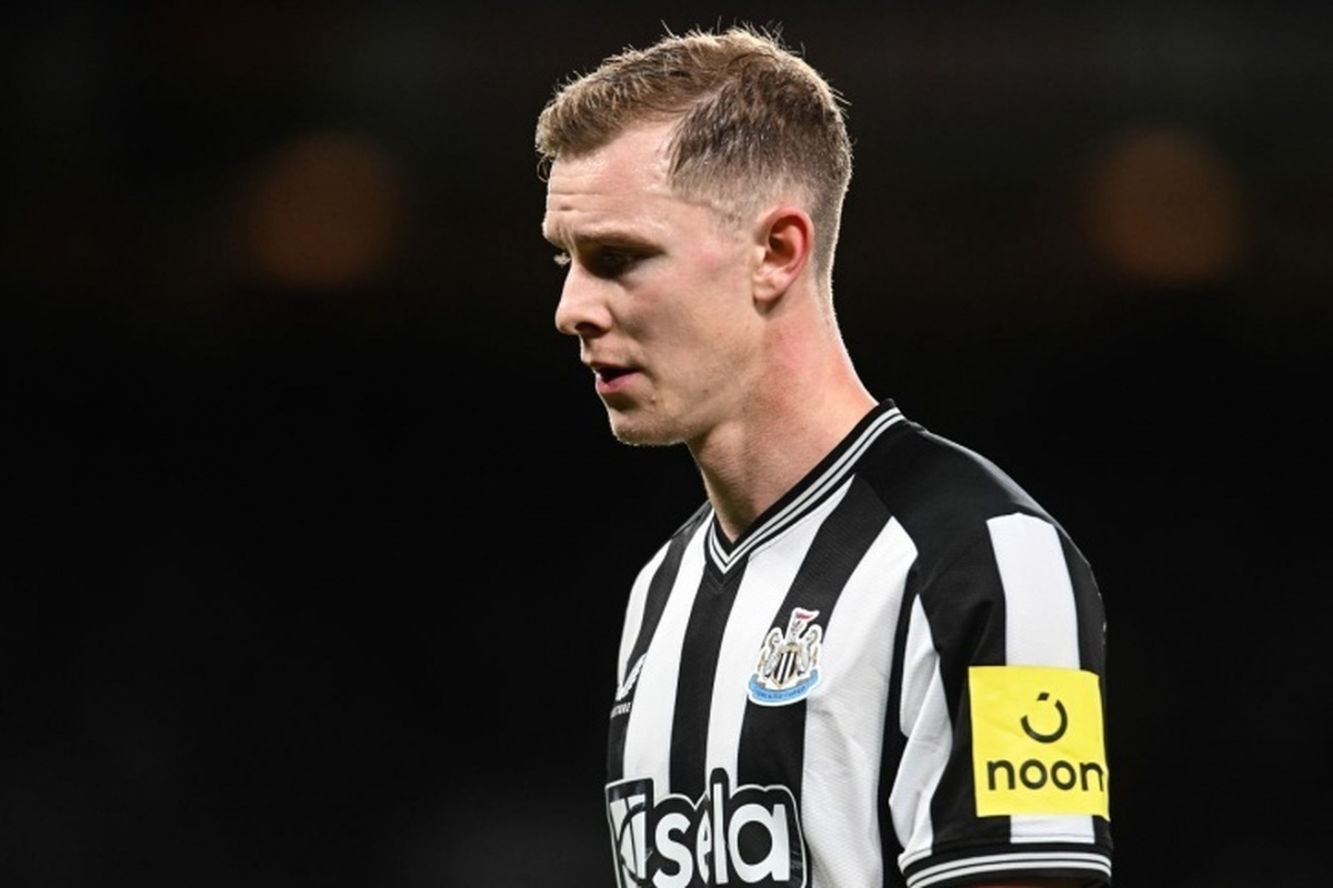 شیلدز گازت: کپنهاگن قصد دارد تیم خود را با جذب مدافع نیوکاسل یونایتد تقویت کند