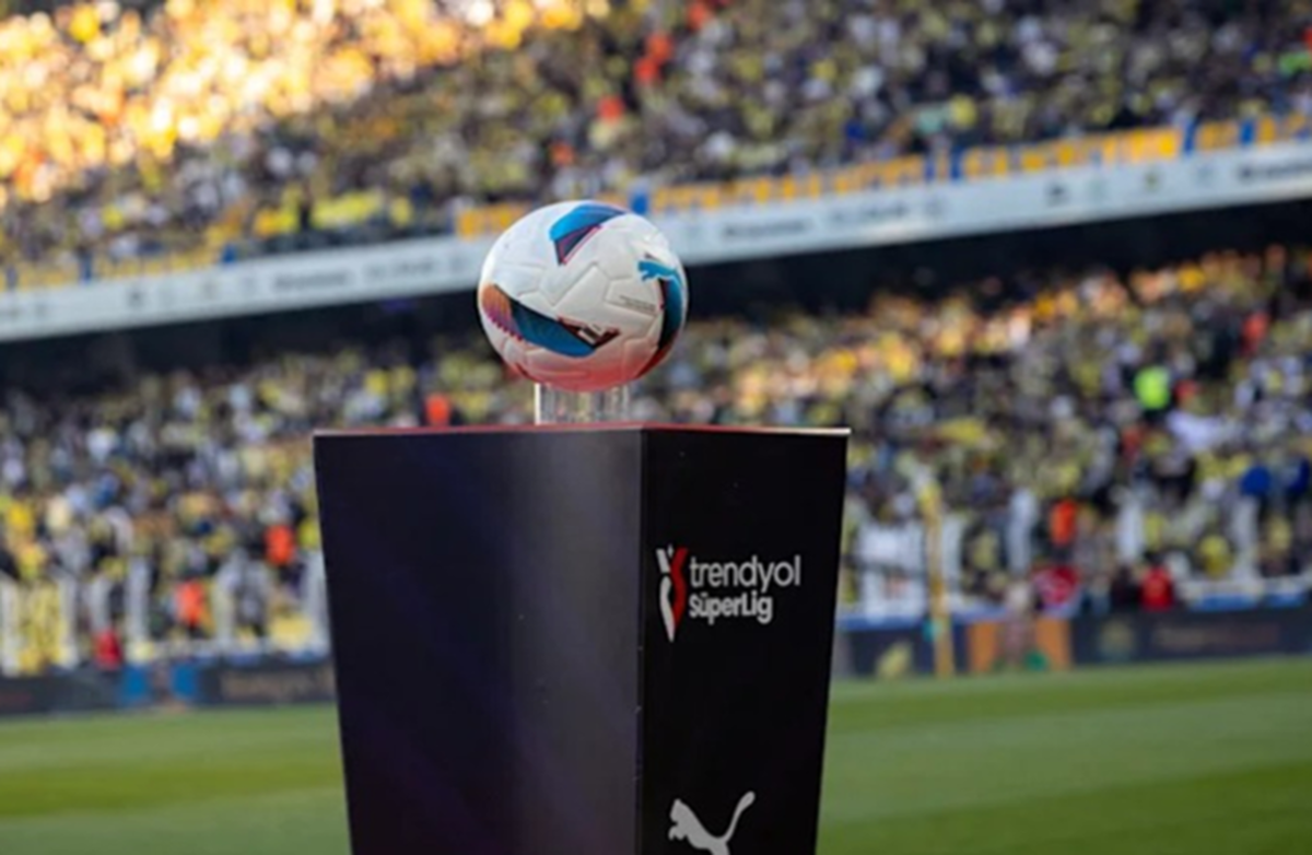 تعلیق ۱۰۲ بازیکن فوتبال در ترکیه به دلیل رسوایی شرط‌بندی