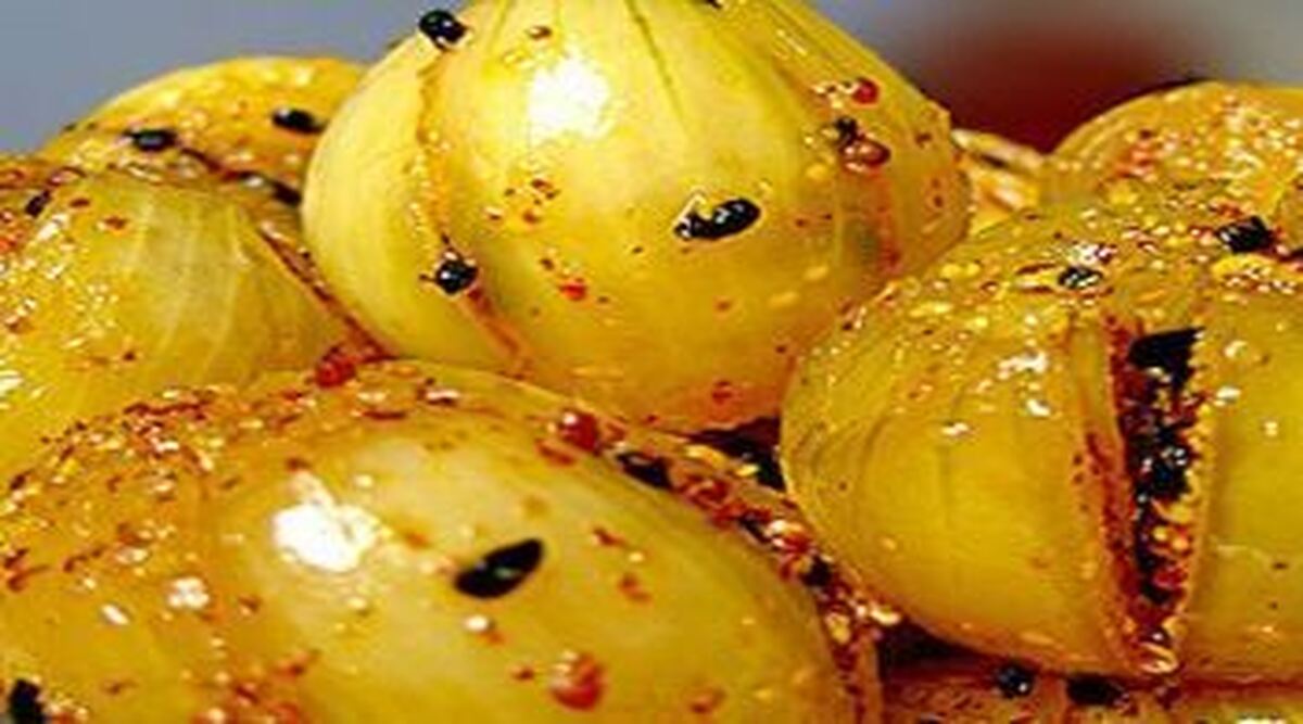 رسپی تهیه ترشی پیاز سفید برای فصل پاییز