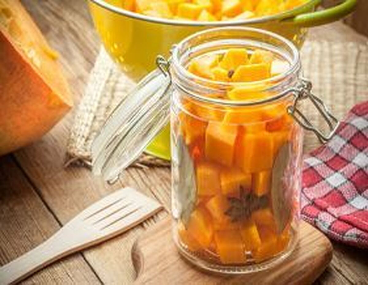 ترشی خوشرنگ کدو حلوایی را در این فصل درست کنید