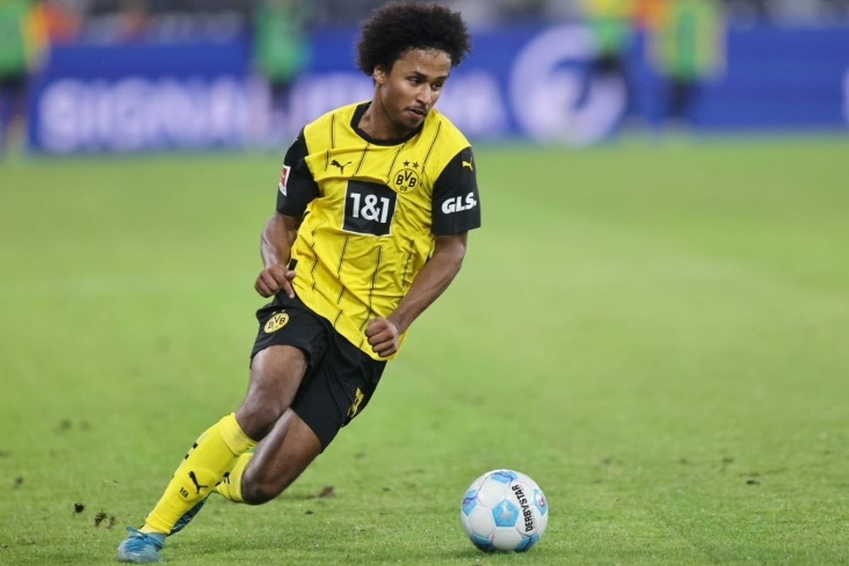 منچستریونایتد مهاجم بوروسیا دورتموند را هدف قرار داد