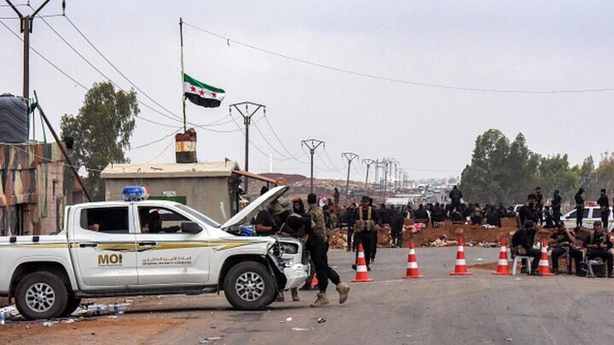 درگیری‌های شدید بین نیرو‌های گارد وابسته به رهبر دروزی‌ها و نیرو‌های جولانی در حومه سویداء