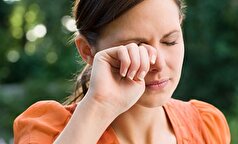 اگر از آن دسته افرادی هستید که زیاد چشم هایتان را می‌مالید بخوانید!