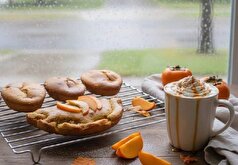 رسپی یک کیک خاص و خوش طعم پاییزه، مخصوص طرفداران خرمالو!