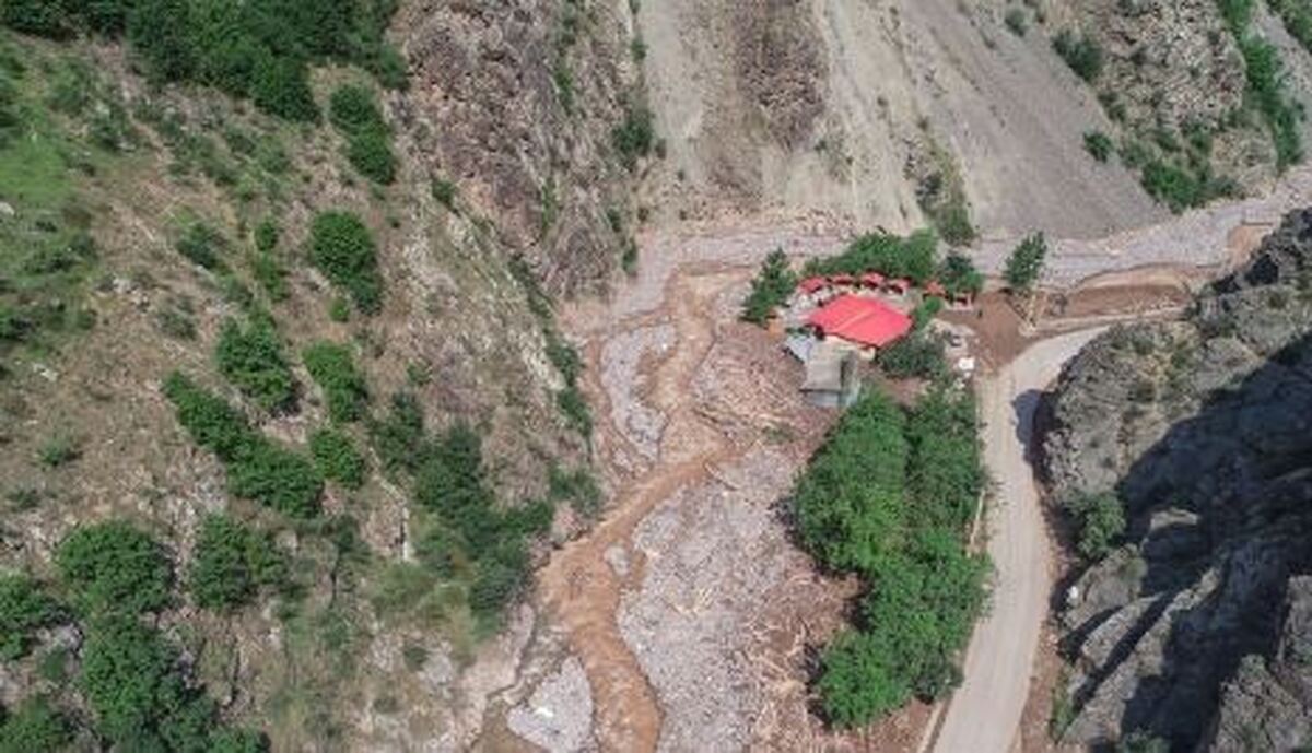 جاده چالوس تا تخلیه بار ترافیکی یک‌طرفه می‌شود