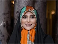 قابی دونفره و صمیمی از مجری معروف کنار خانم بازیگر/چقدر استایل هاشون فرق داره!