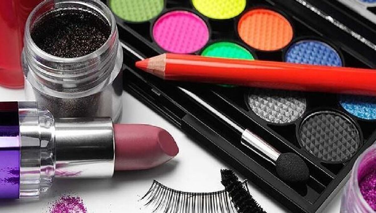 انتشار فهرستی جدید از محصولات آرایشی غیرمجاز در بازار کشور