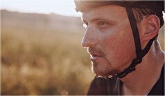 چه عواملی باعث تعریق در فعالیت‌های ورزشی می‌شود؟