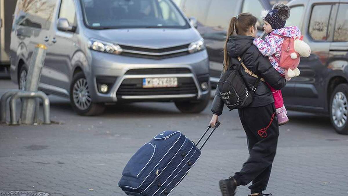 ناوروتسکی خاطرنشان کرد که کمک به پناهندگان اوکراینی فقط برای یک سال تمدید خواهد شد.