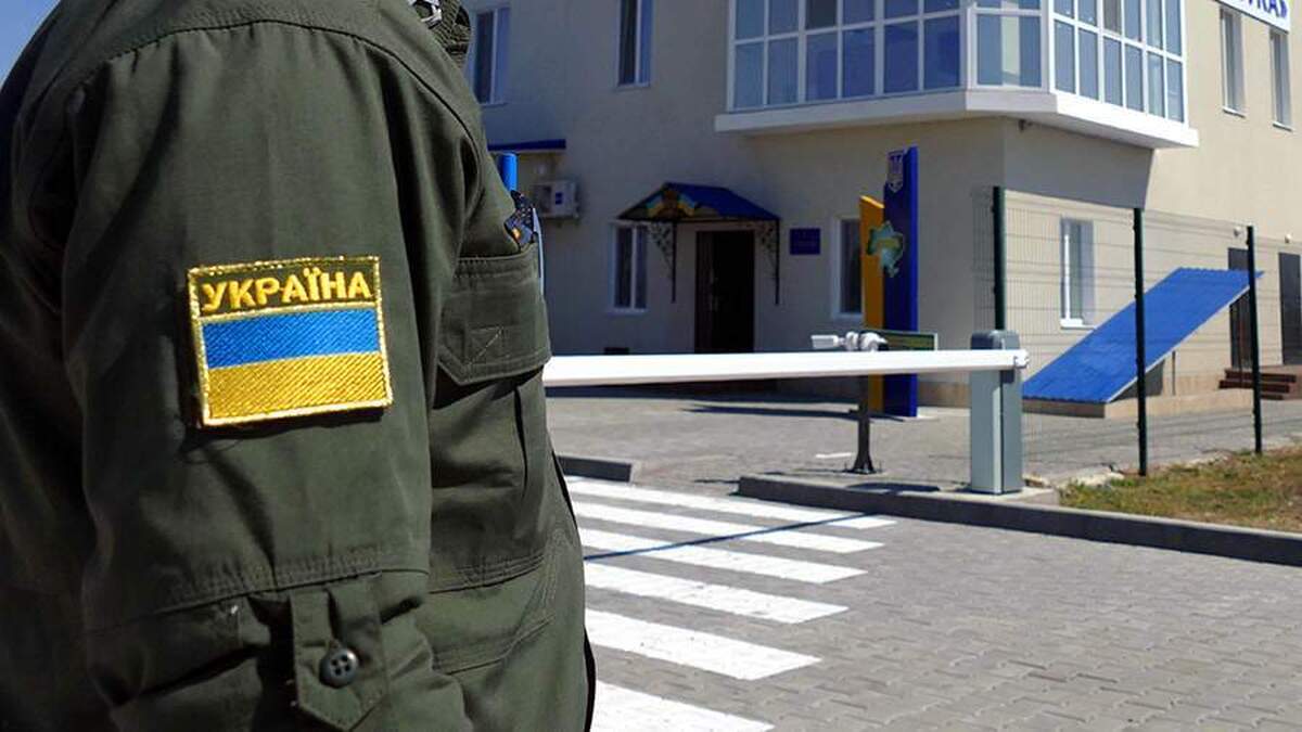 آلمان خواستار لغو رویه‌های ساده خروج مردان از اوکراین شد.