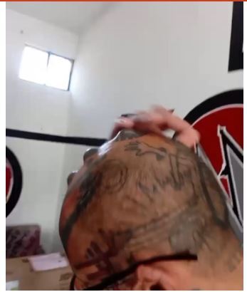 کاشت ایمپلنت در ناحیه تناسلی؛ قدم بعدی مردی که تمام بدنش را تتو کرده بود! کاشت ایمپلنت در ناحیه تناسلی؛ قدم بعدی مردی که تمام بدنش را تتو کرده بود!