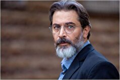 قابی دونفره از دو بازیگر خوشتیپ و جذاب سینما در آیین رونمایی از کتاب «استادان بزرگ بازیگری و شیوه‌های آموزش آنها»