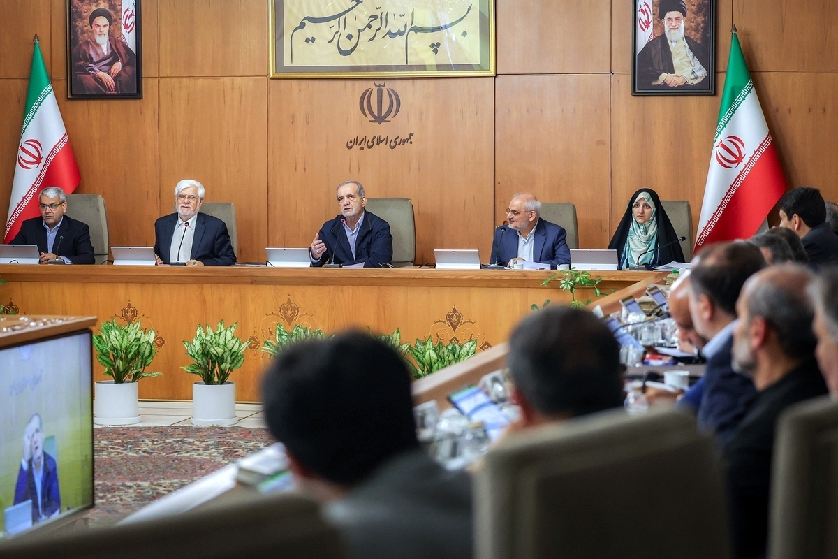 خبر استعفای برخی از اعضای دولت تکذیب شد