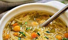 اگردر این فصل سرماخورده‌اید با این سوپ گیاهی خودتان را درمان کنید