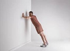 تقویت عضلات شانه در منزل با چند حرکت ساده