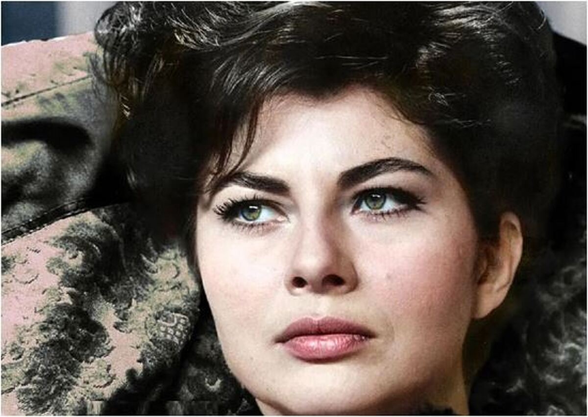 تصویر فوق زیرخاکی و دیده نشده از ثریا اسفندیاری در آغوش مادر آلمانی اش