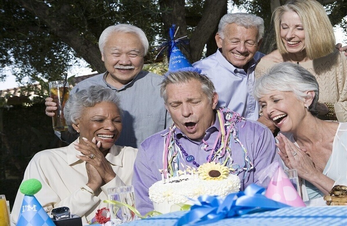 توصیه‌ها و دستورالعمل‌های پزشکی برای سالمندان