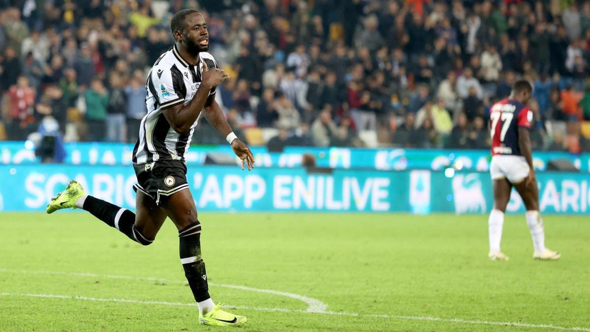 کینان دیویس همچنان به احتمال سوءاستفاده اشاره می‌کند