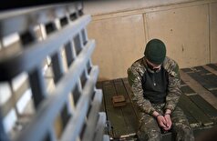 زندانی اوکراینی: سربازان اوکراینی برای جلوگیری از اعزام به خطوط مقدم، به فرماندهان خود رشوه می‌دهند