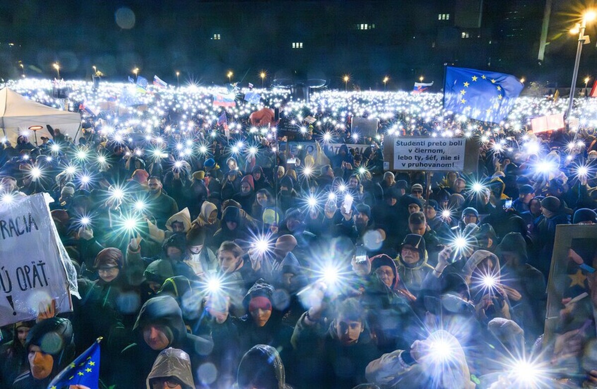 تظاهرات مخالفان دولت در اسلواکی