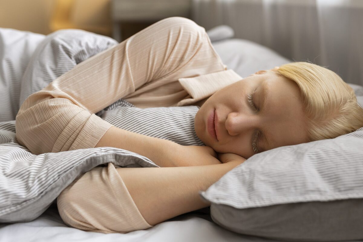 دانشمندان ارتباطی بین الگو‌های نامنظم خواب و افزایش خطر مرگ و میر شناسایی کرده‌اند