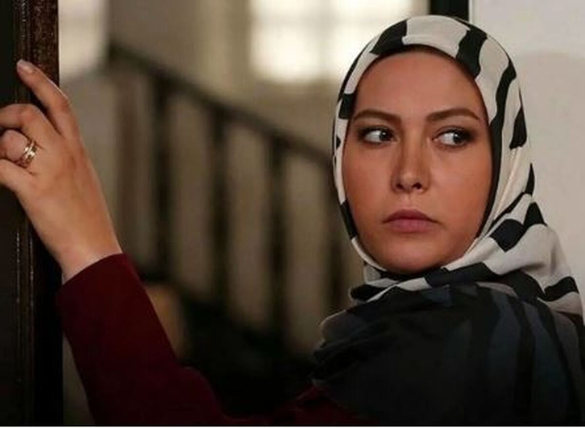 فریبا نادری روی صحنه نمایش/مثل همیشه لاکچری و جذاب!