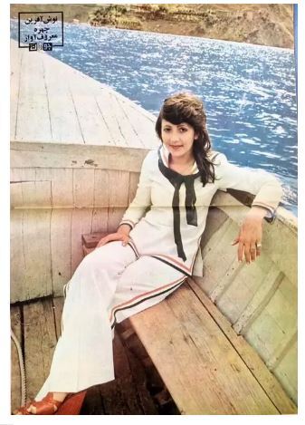 قایق سواری نوشآفرین روی دریاچه سد کرج در جوانی قایق سواری نوشآفرین روی دریاچه سد کرج در جوانی