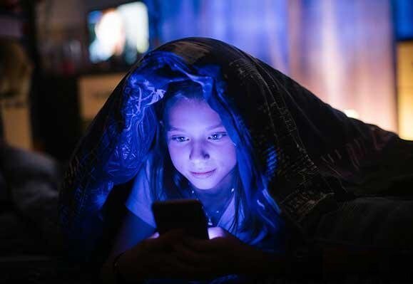 چرا نسل زد سکوت را به گفتوگو ترجیح میدهد؟ چرا نسل زد سکوت را به گفتوگو ترجیح میدهد؟