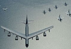 پرواز جنگنده‌های آمریکایی بر فراز جناح شرقی ناتو در رزمایش بازدارندگی