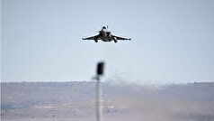 فرانسه از تصمیم فروش جنگنده‌های رافال فرانسوی به اوکراین انتقاد کرد.