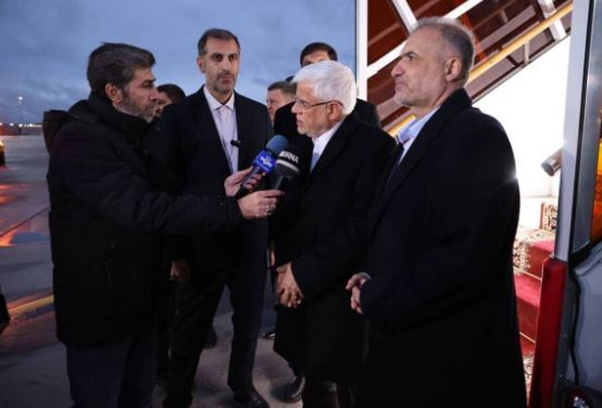 هواپیمای معاون اول رئیس‌جمهور در تهران نشست