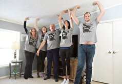 در زندگی روزانه یک زن با قد ۲ متر و ۵ سانتی‌متری چه می‌گذرد؟