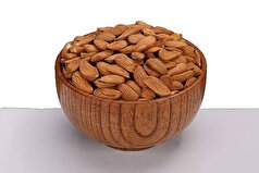 پایان یک باور غلط درباره سیاه شدن پوست بعد از استفاده روغن بادام شیرین