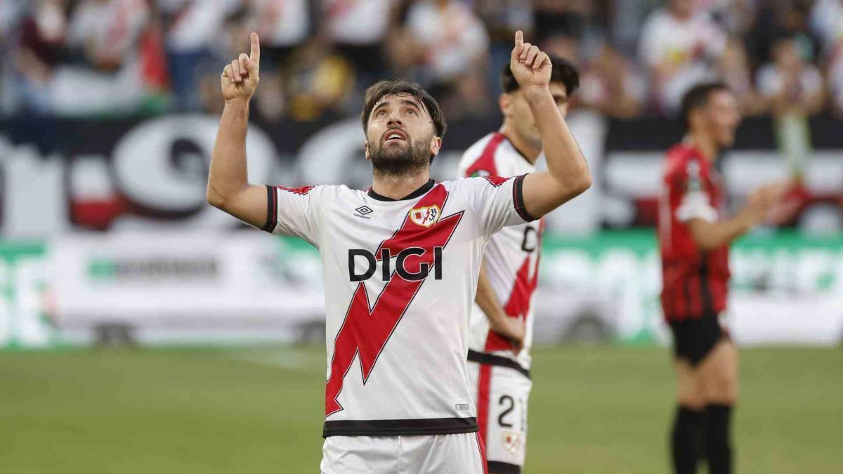 رقابت برای جذب اونای لوپز شدت گرفت