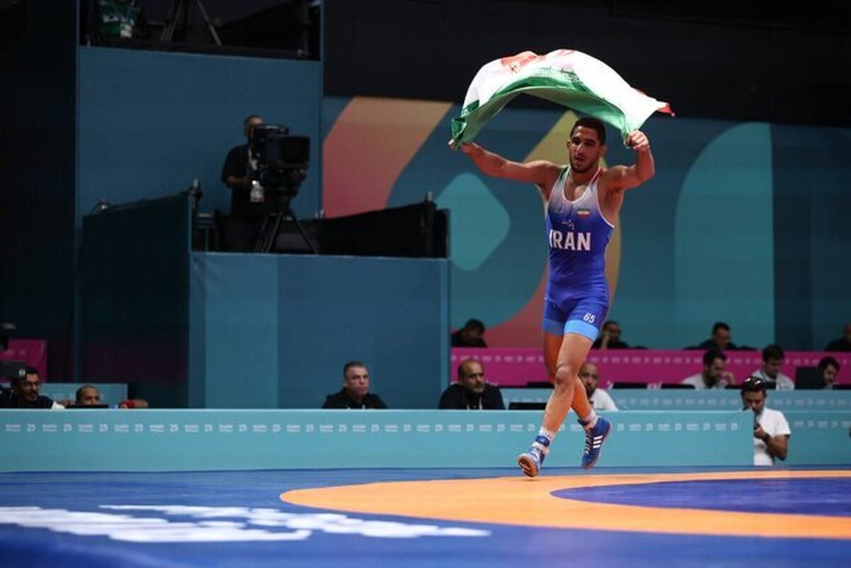 رحمان عموزاد: هنوز بچه‌ام را نخوابانده‌ام