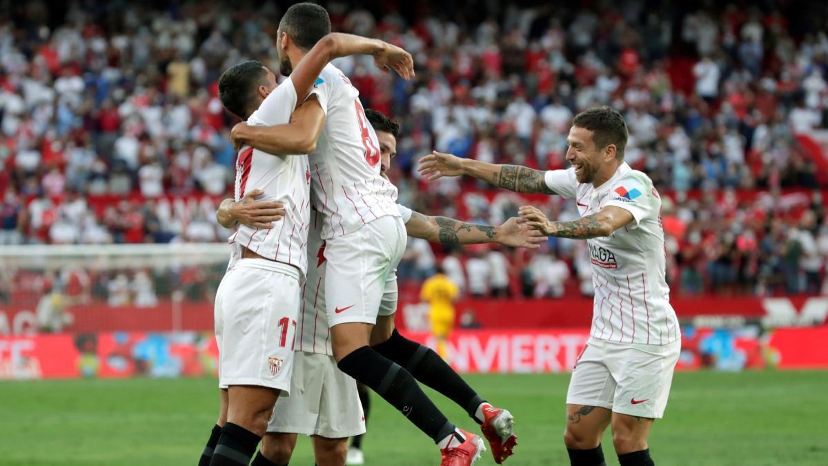 سویا بر مهاجم مورد علاقه‌اش اصرار دارد