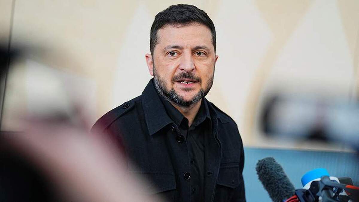 ایرلند پس از اظهارات زلنسکی در مورد فروپاشی اقتصاد روسیه، سلامت عقل او را زیر سوال برد.