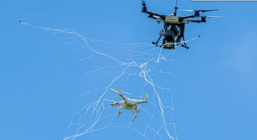 روشی نو و تاکتیکی برای نابود کردن پهپادها توسط آلمان روشی نو و تاکتیکی برای نابود کردن پهپادها توسط آلمان