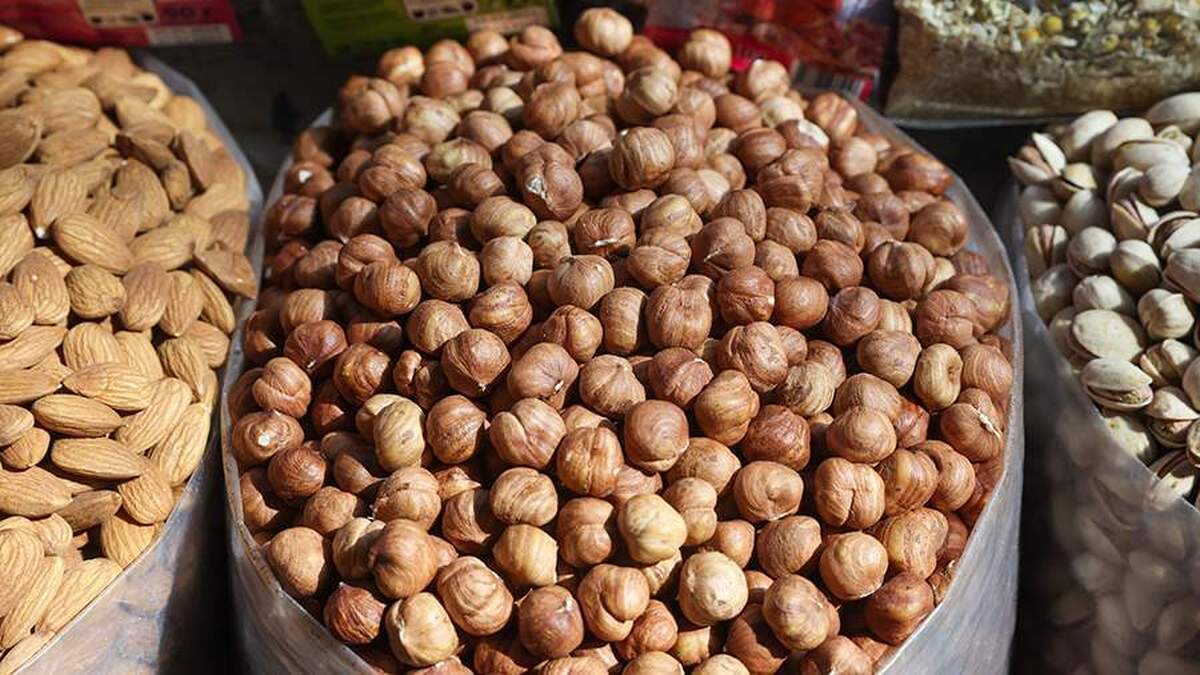 یک متخصص تغذیه توصیه‌هایی در مورد نگهداری آجیل ارائه داد.