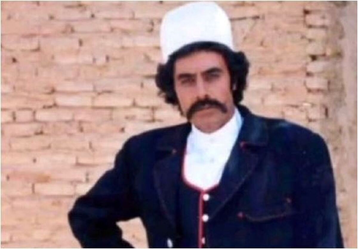 نگاهی به تیپ و استایل خسرو شکیبایی، مربوط به دهه ۸۰+عکس