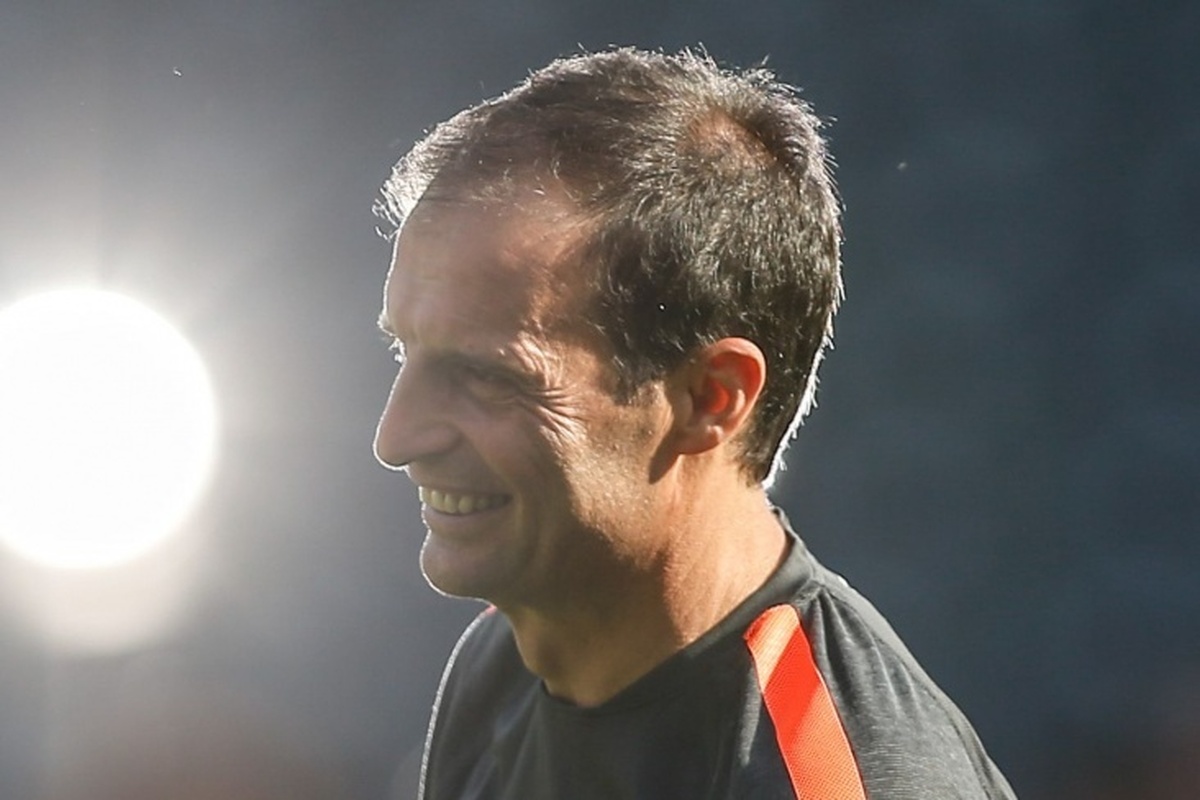 لیائو درباره آلگری: او مثل پدری است که از پسرش می‌خواهد همیشه بهتر بازی کند