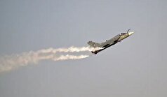 سقوط جنگنده هندی در نمایش هوایی دبی