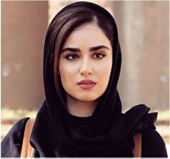 تصویر مادر و دختری هانیه غلامی و مادر جوان و فوق شبیهش را از دست ندهید/هر دو زیبا و شیک پوش!