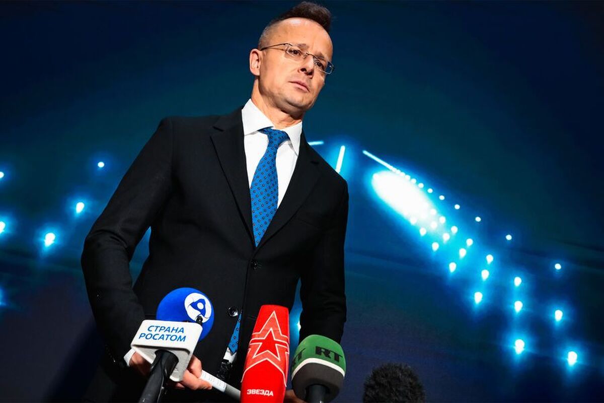 سییارتو از معافیت مجارستان از تحریم‌های آمریکا خبر داد