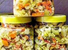 فوت کوزه گری تهیه ترشی مخلوط ریز هفت بیجار