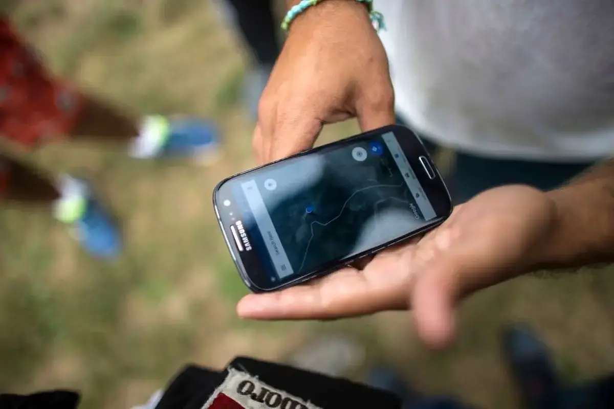 برای فعال بودن سیستم جی‌پی‌اس به اینترنت نیاز است؟